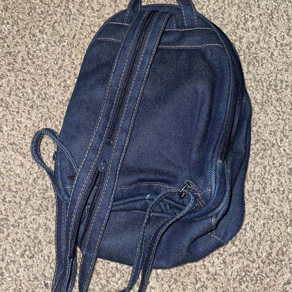 Vintage Faded Glory Dark Wash Denim Backpack - Picture 4 of 6